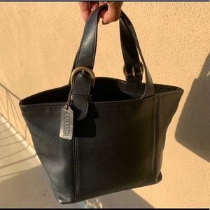 VINTAGE Coach Black Waverly Leather Tote 4133